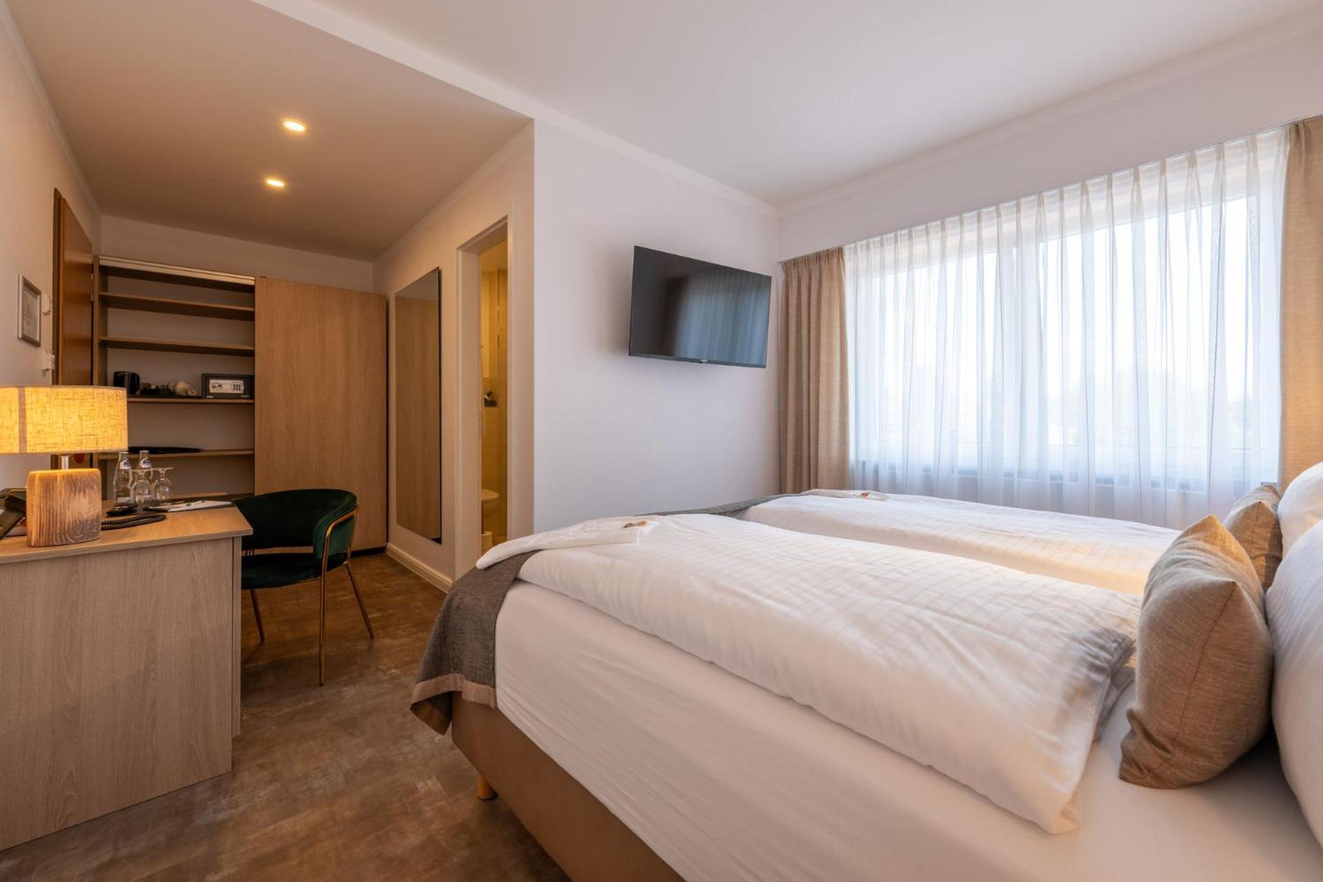 Hotel Eichengrund Cochstedt Hecklingen  Exteriér fotografie